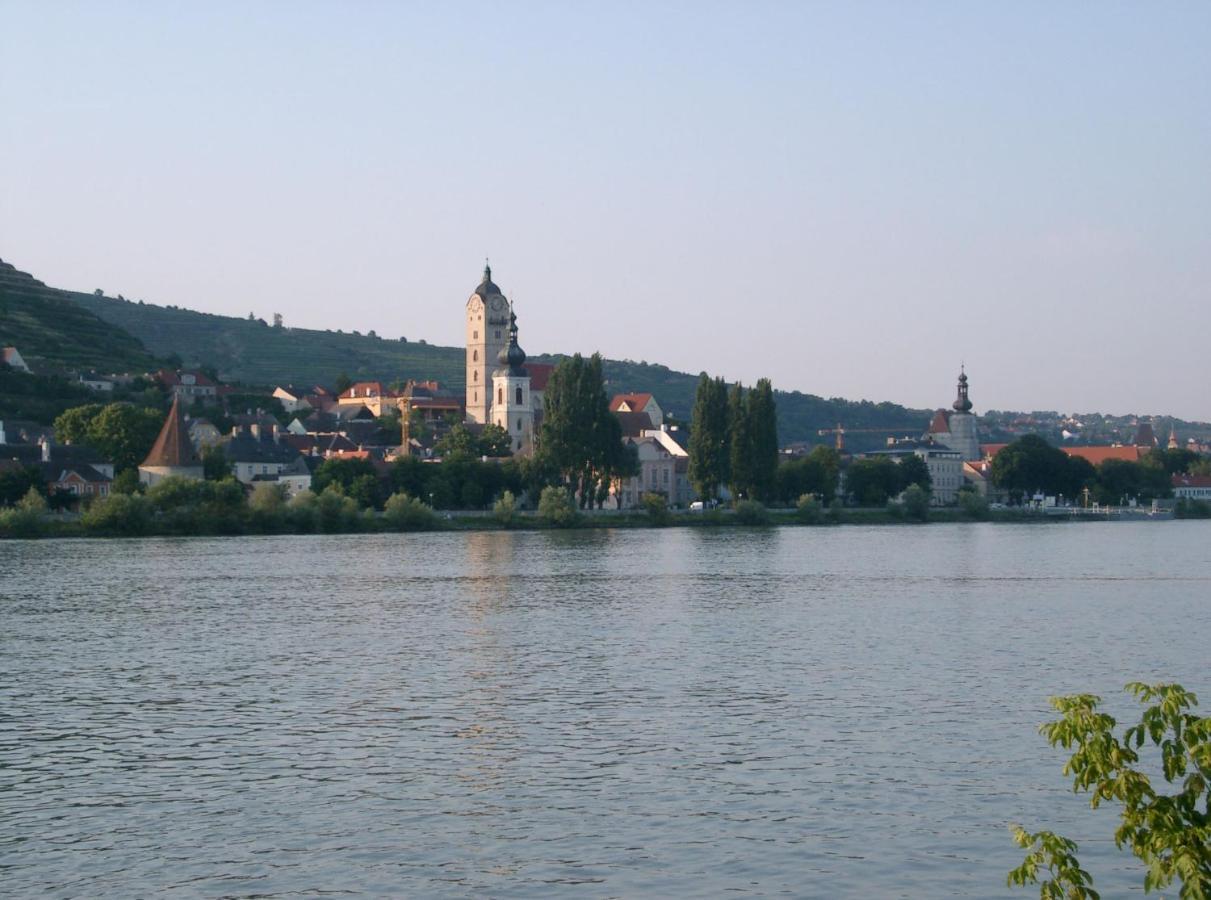 Gaestehaus Familie Trachsler Hotel Rohrendorf bei Krems Buitenkant foto