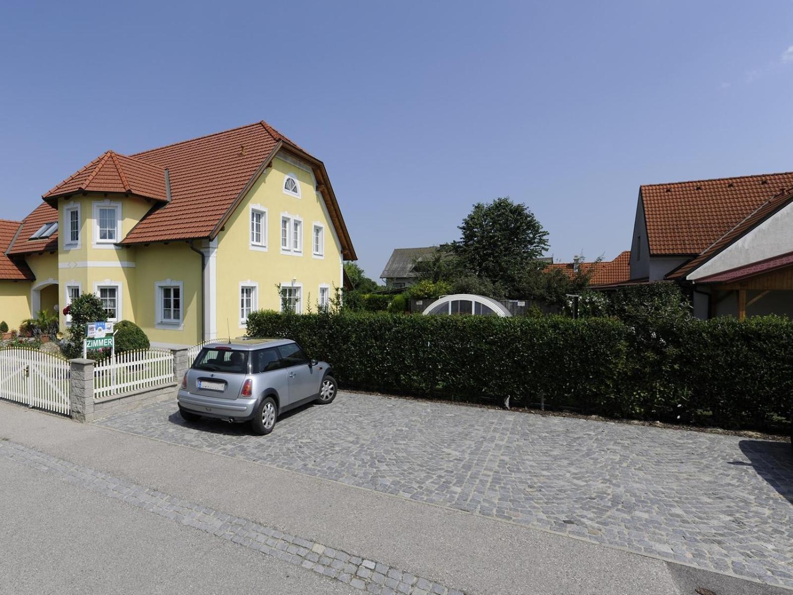 Gaestehaus Familie Trachsler Hotel Rohrendorf bei Krems Buitenkant foto